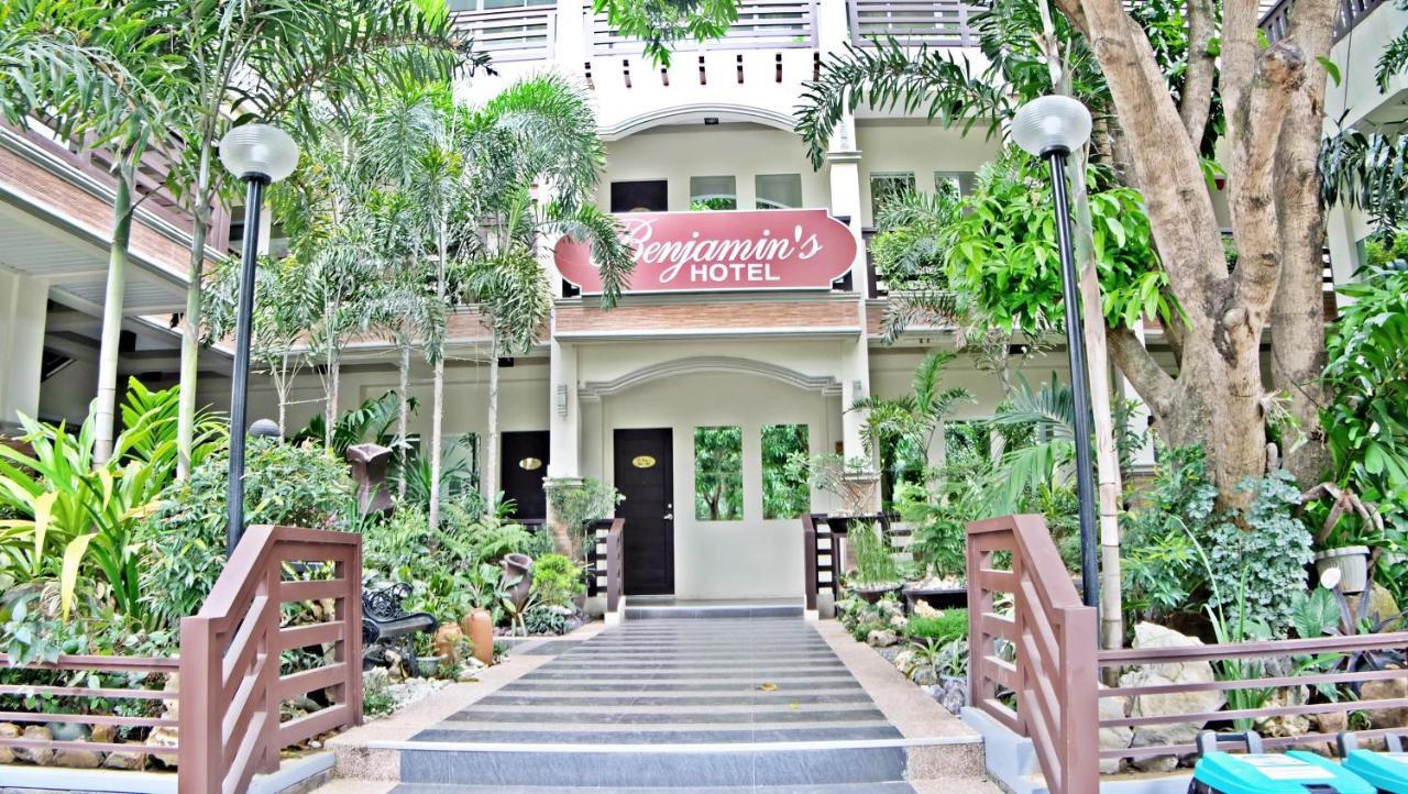 Villa Esmeralda Bryan'S Resort Hotel And Restaurant Palayan City Екстериор снимка
