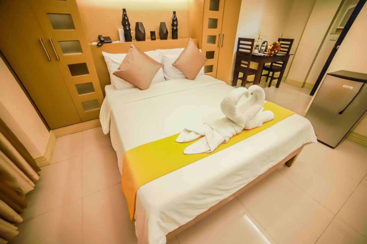 Villa Esmeralda Bryan'S Resort Hotel And Restaurant Palayan City Екстериор снимка